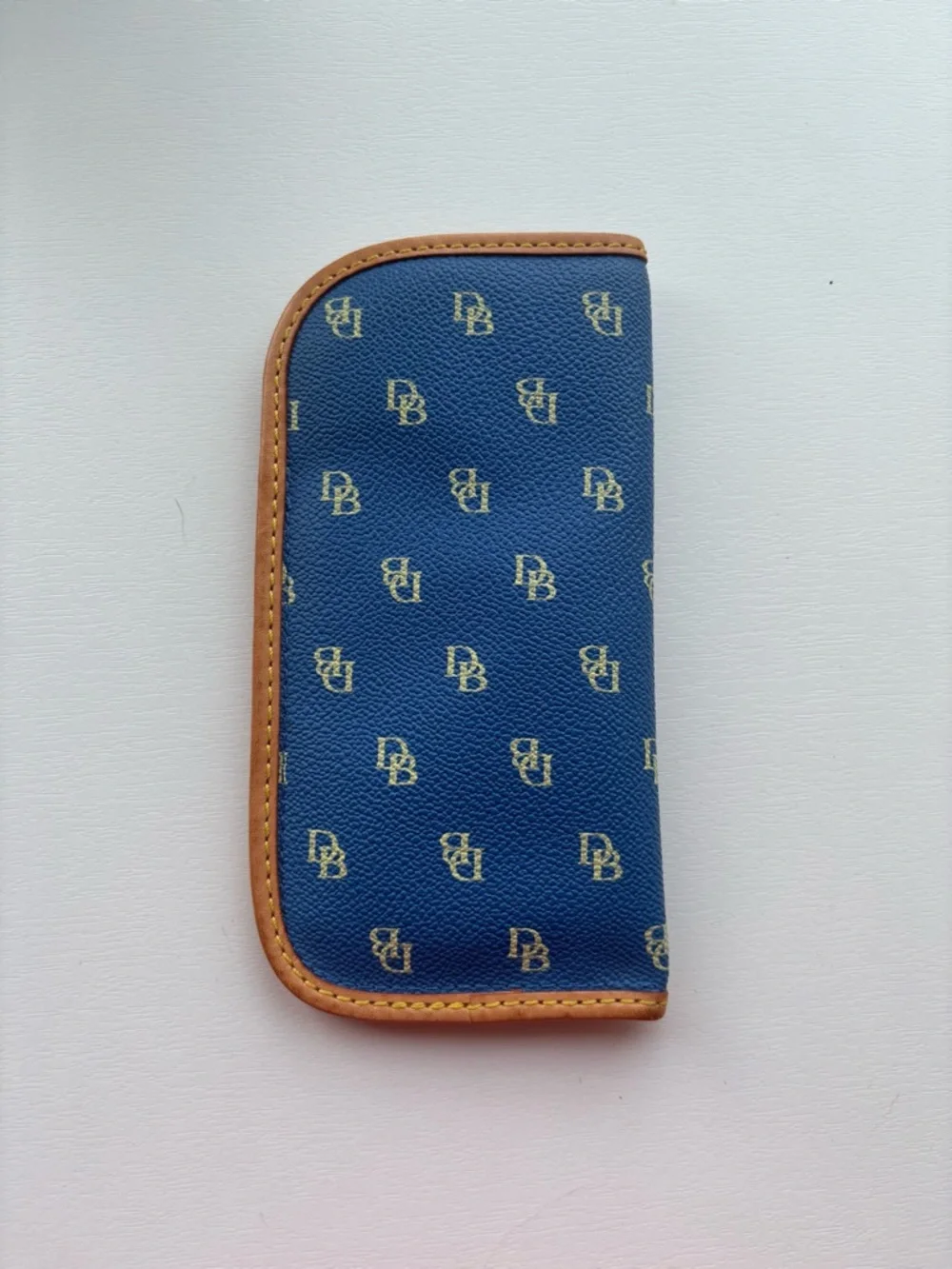 Dooney & Bourke Eyeglass Case - Blue and Tan - Picture 4 of 5